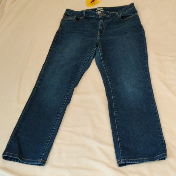 L.L.Bean. Classic Blue Women's Jeans - Picture 1 of 11
